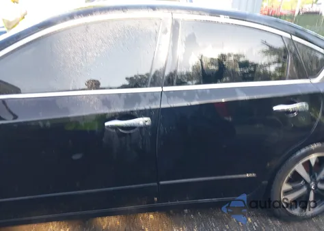 2018 Nissan Altima 2.5 Sr z USA, uszkodzony, nr VIN 1N4AL3AP1JC104348